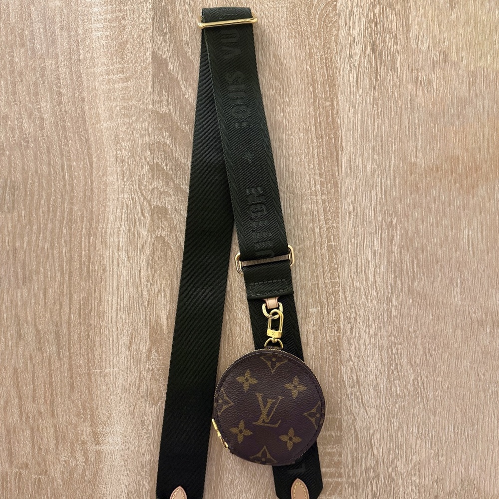 Louis Vuitton Multi Pochette Khaki Strap